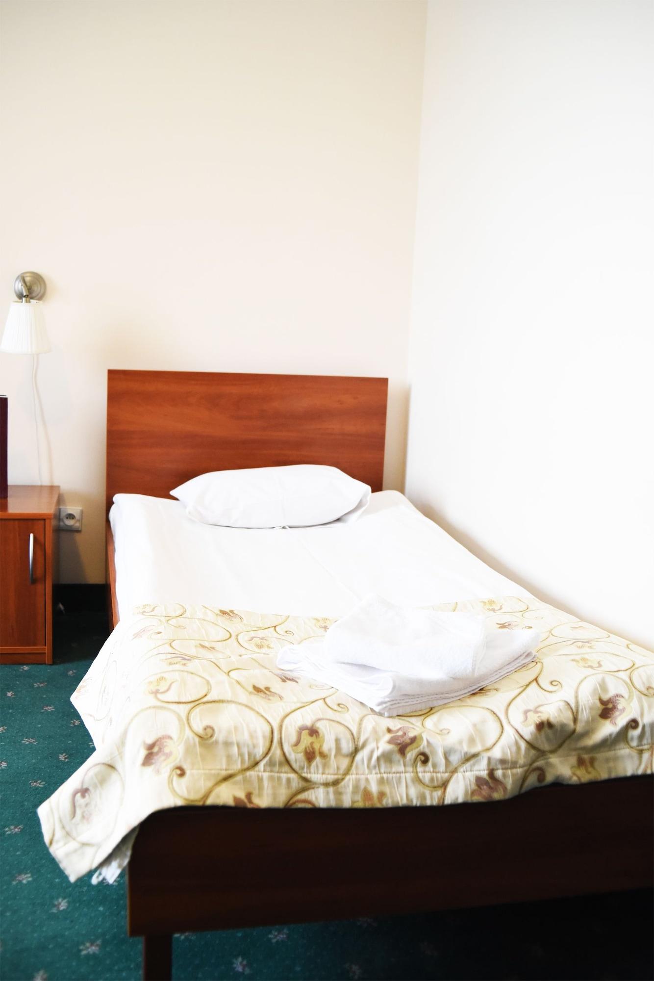 Parkhotel Economic Wielka Wies  Ngoại thất bức ảnh
