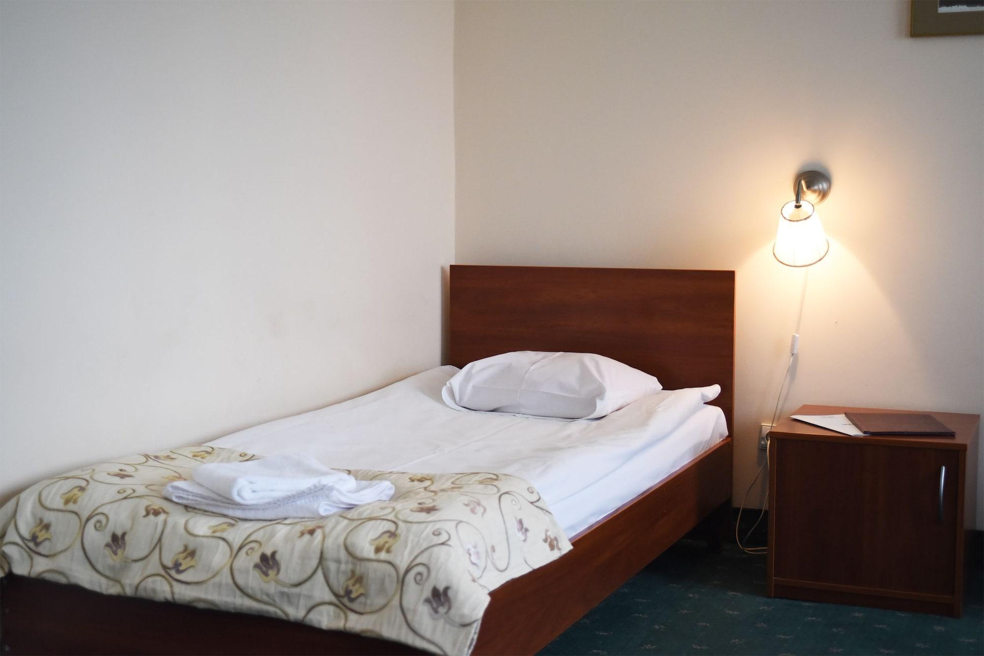 Parkhotel Economic Wielka Wies  Ngoại thất bức ảnh