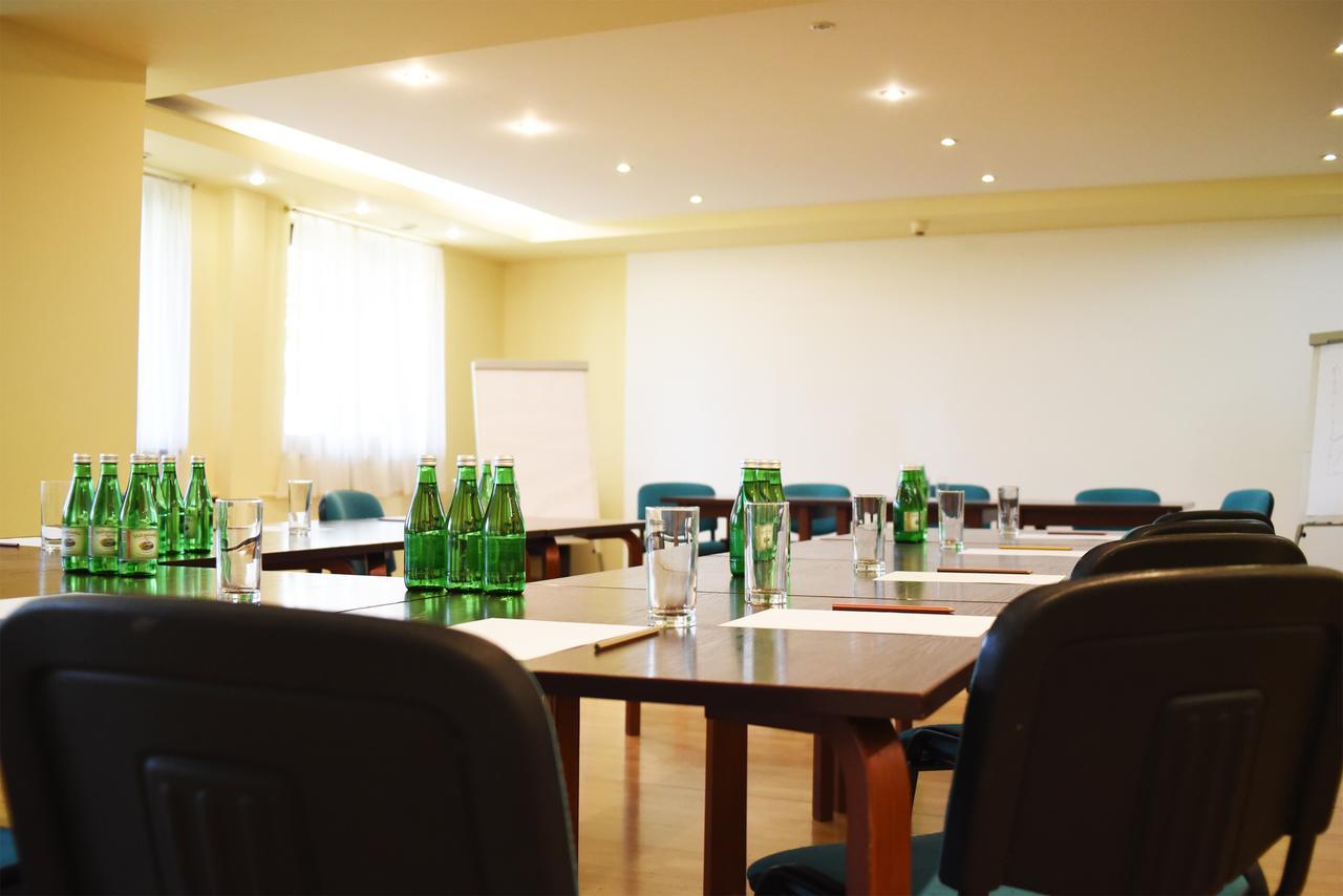 Parkhotel Economic Wielka Wies  Ngoại thất bức ảnh