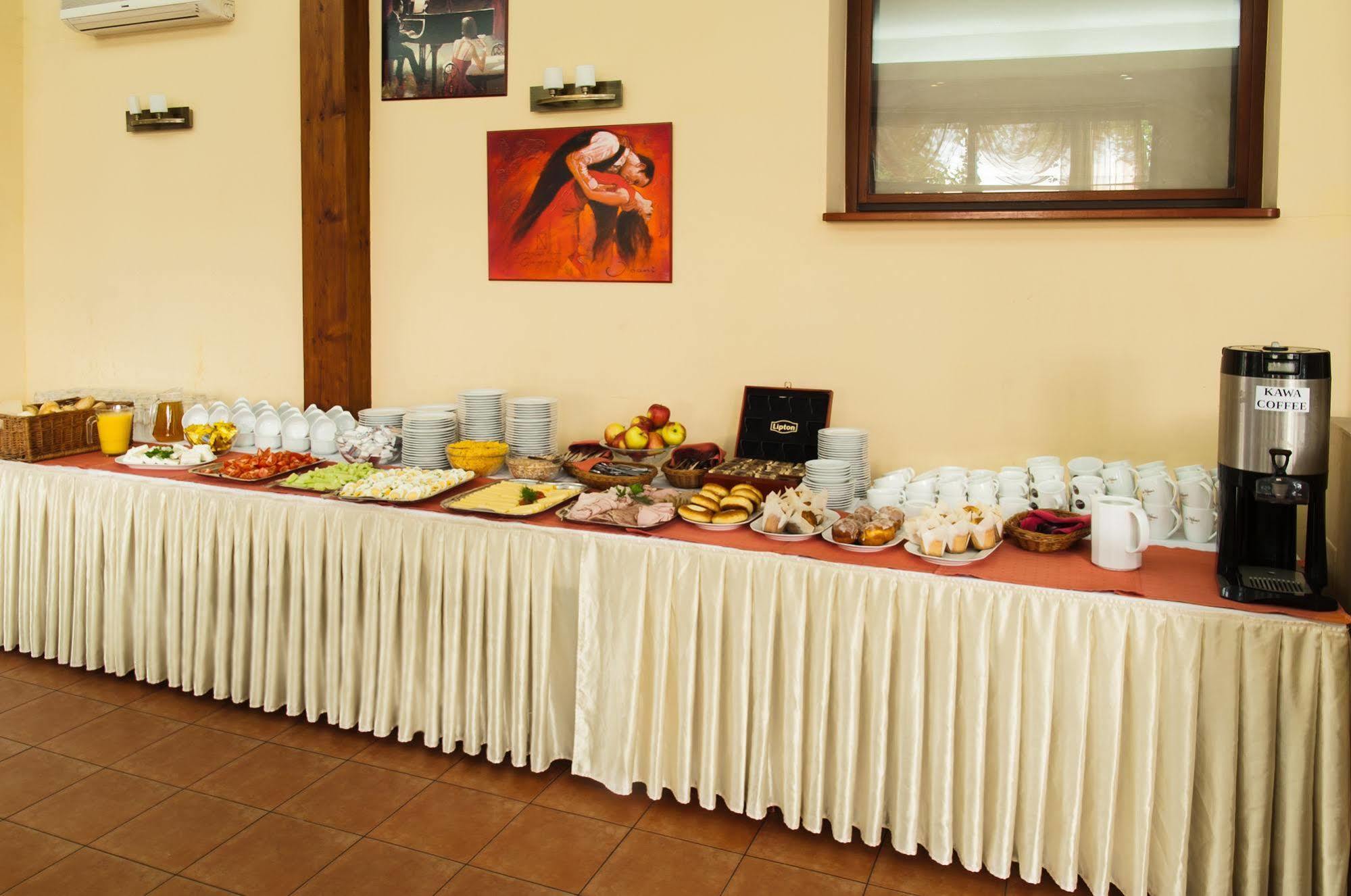 Parkhotel Economic Wielka Wies  Ngoại thất bức ảnh
